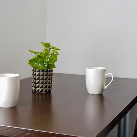 Apartamento Sun Plaza Oasis With Self Check In And Fast Wifi Bucarest Exterior foto